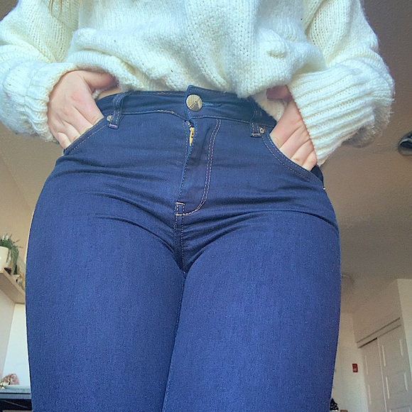 TED BAKER JEANS - Picture 3 of 6